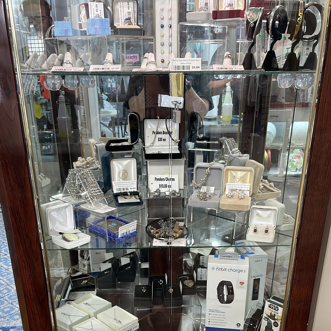 Jewelry & Accessories