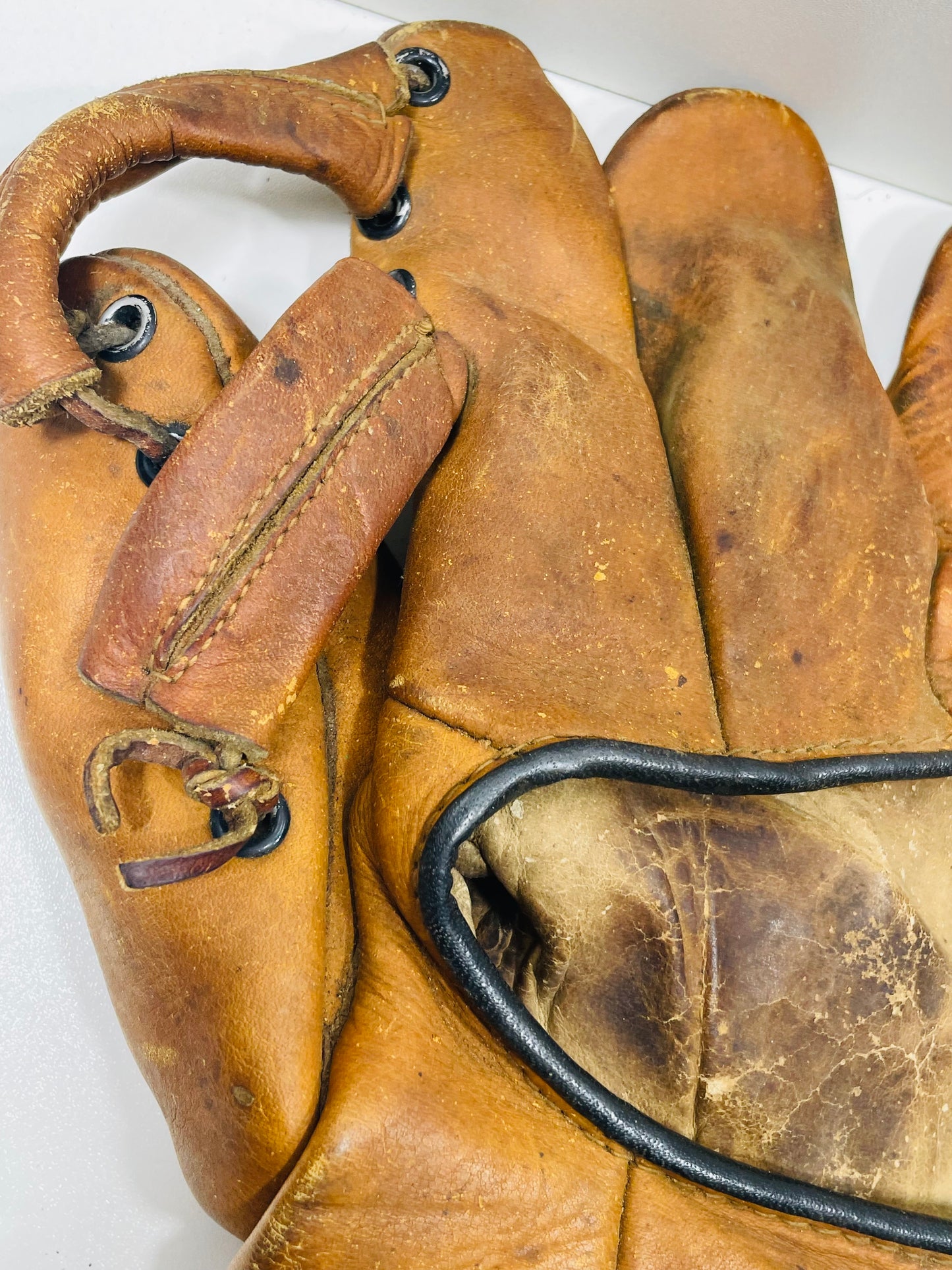 VINTAGE Denkert Pee Wee Reese Cowhide Baseball Glove Mitt