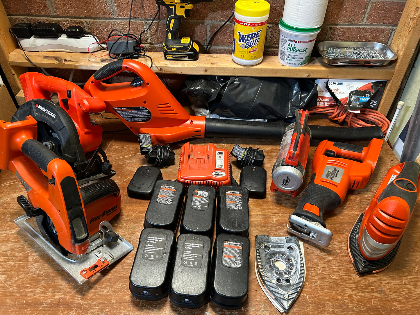 15 pc Black & Decker Power Tool Set FULLY TESTED