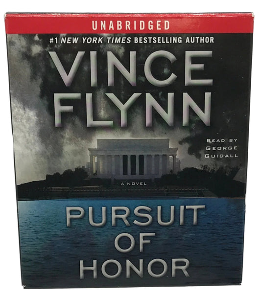 AUDIO BOOK ON CD - VINCE FLYNN - Pursuit of Honor