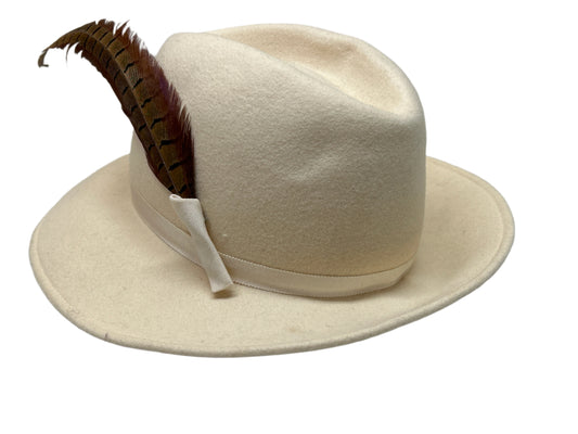 Vintage Juli Kay Chicago Doeskin Felt Brimmed Hat Ivory with Side Feather Ladies