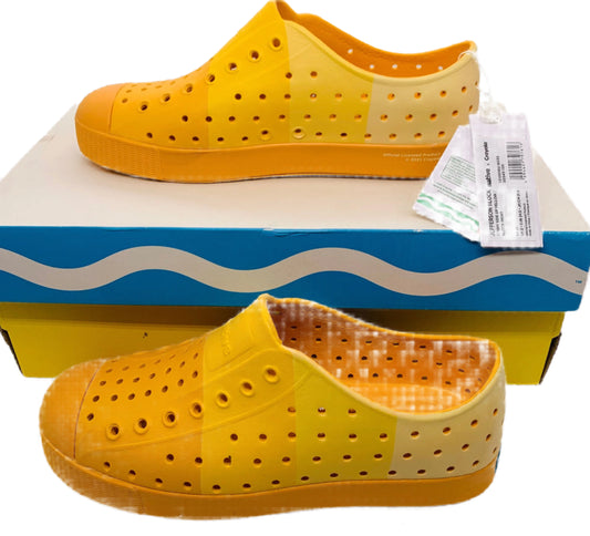 NEW! Native X Crayola Jefferson Block Sunny Side Up Yellow Shoes Girls J3