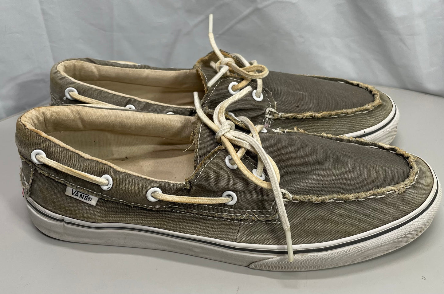 Vans Off the Wall Shoes Low Pewter/Gray Boat Shoe Leather Laces Staining M 10.5