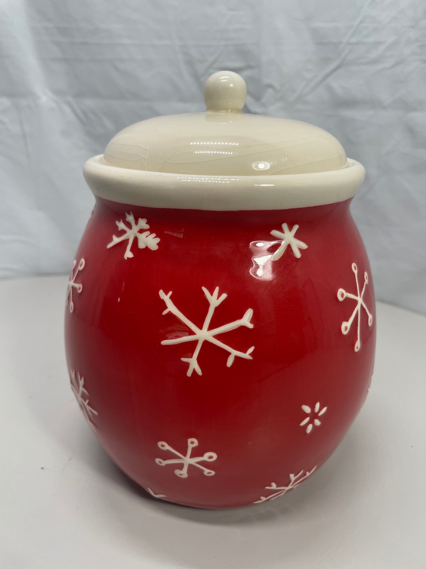 Hallmark Merry Days Cookie Jar w/ Lid