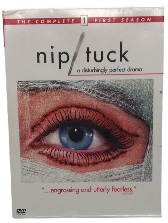 Nip & Tuck The Complete First Season COMPLETE NO SCRATCHES